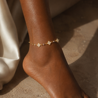 Clover Pearl Bracelet