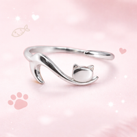 Stretching Cat Ring