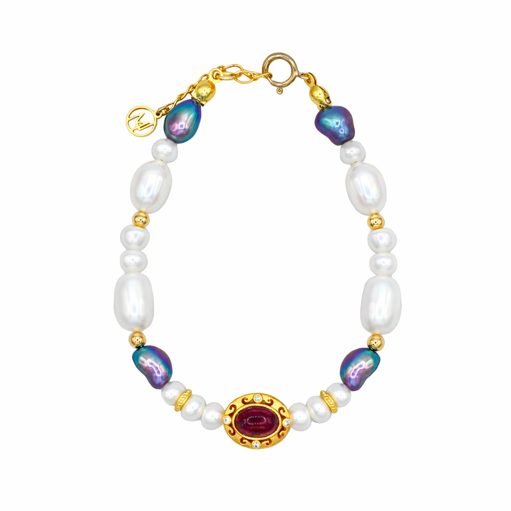 Regalia Pearl Bracelet