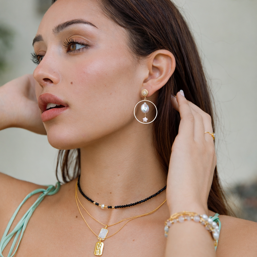 Pearl and Onyx Choker – La Meno