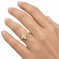 Elegant Floral Ring