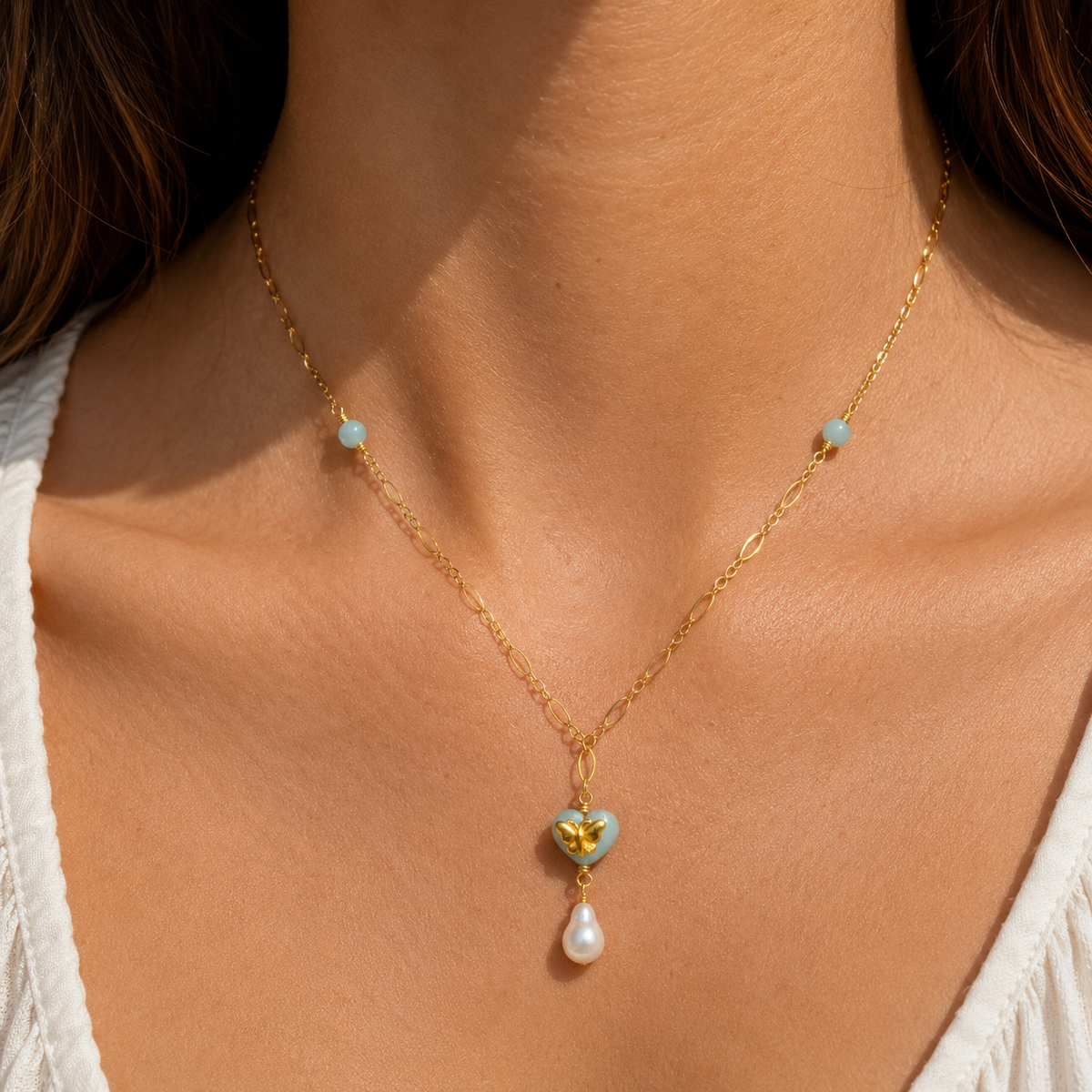 Baroque Flutter Necklace