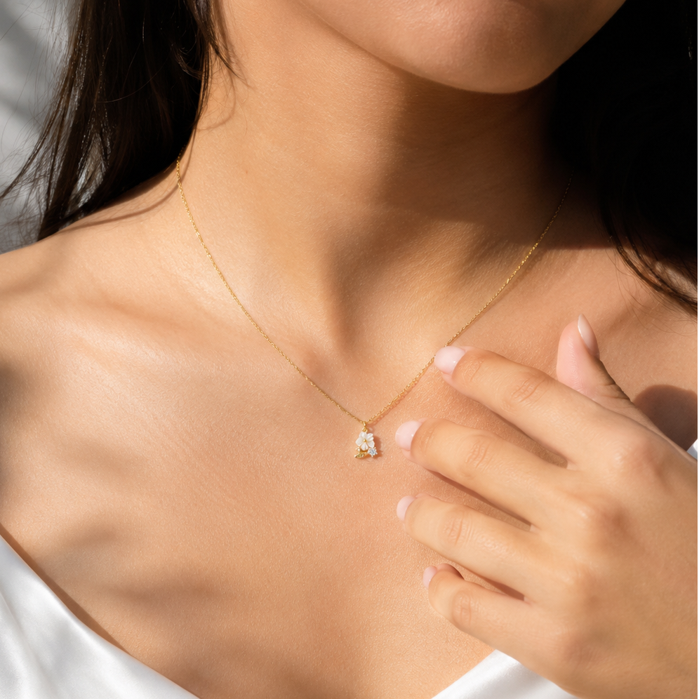 Flourish Pendant Necklace