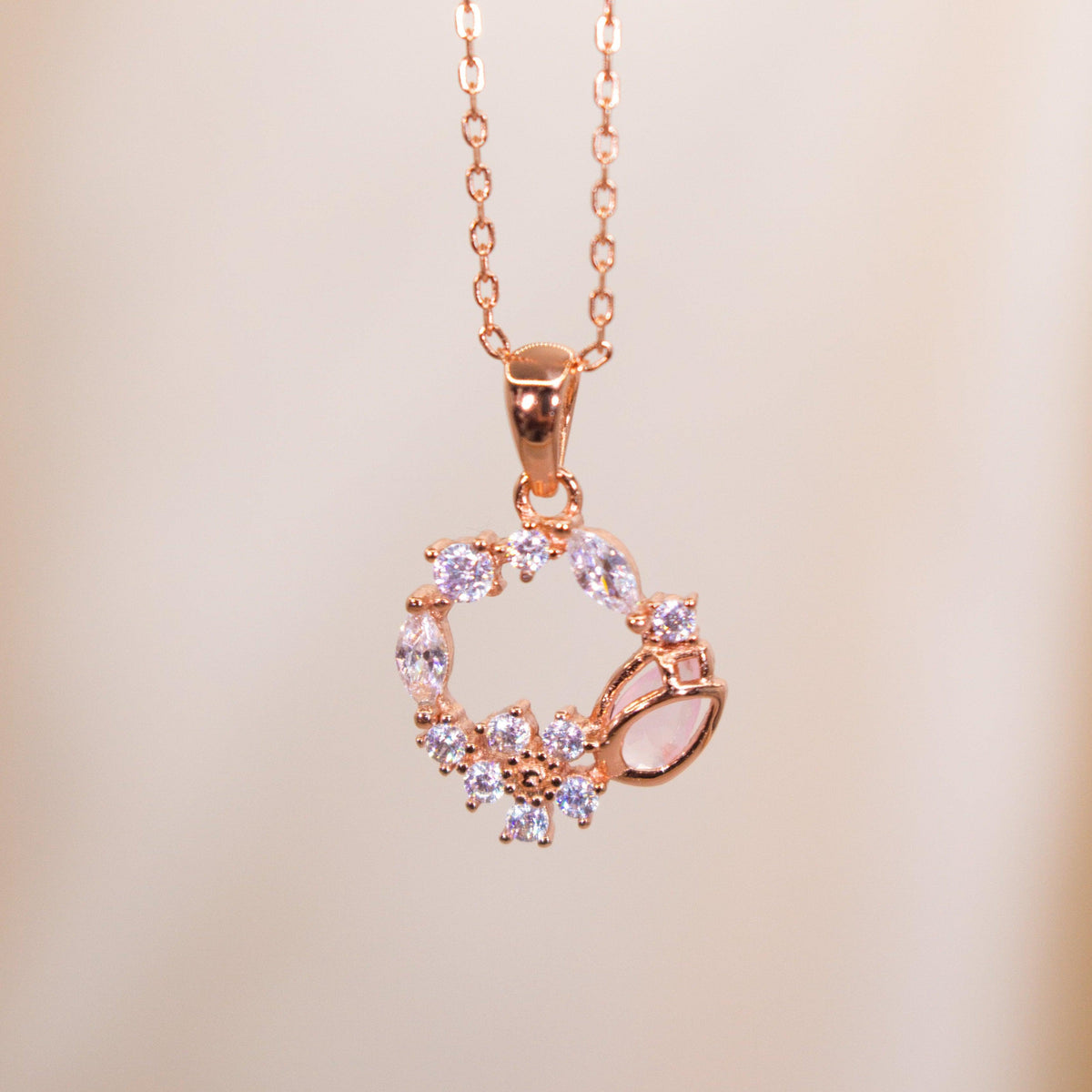 Ethereal Floral Necklace