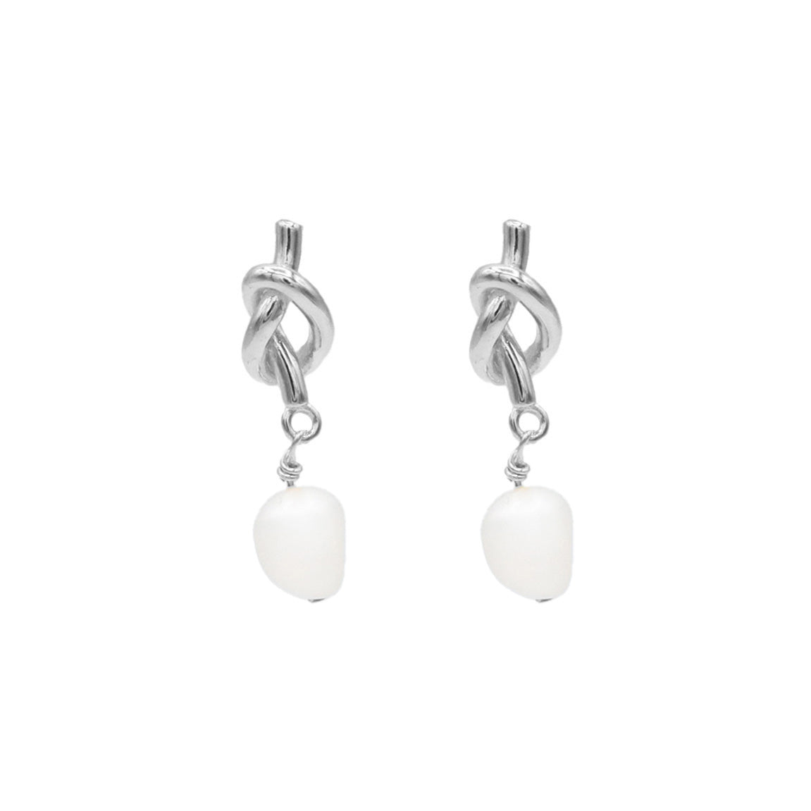 Drop of Pearl Earrings