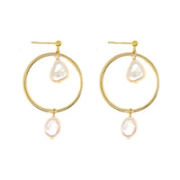 Lily Pearl Earrings