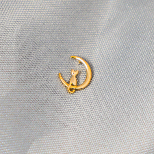 9K Solid Gold Cat on the Moon Single Earring-Limited Edition-La Meno