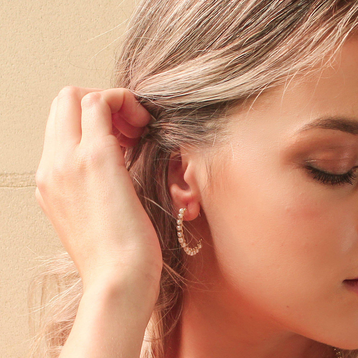 Dainty Circle Pearl Earrings