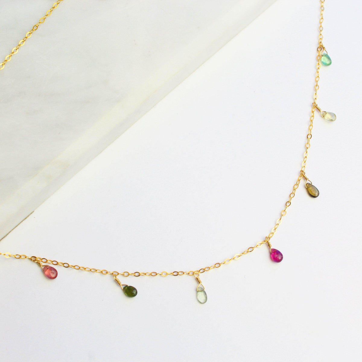 Essential Colors-Adorn Necklace-La Meno