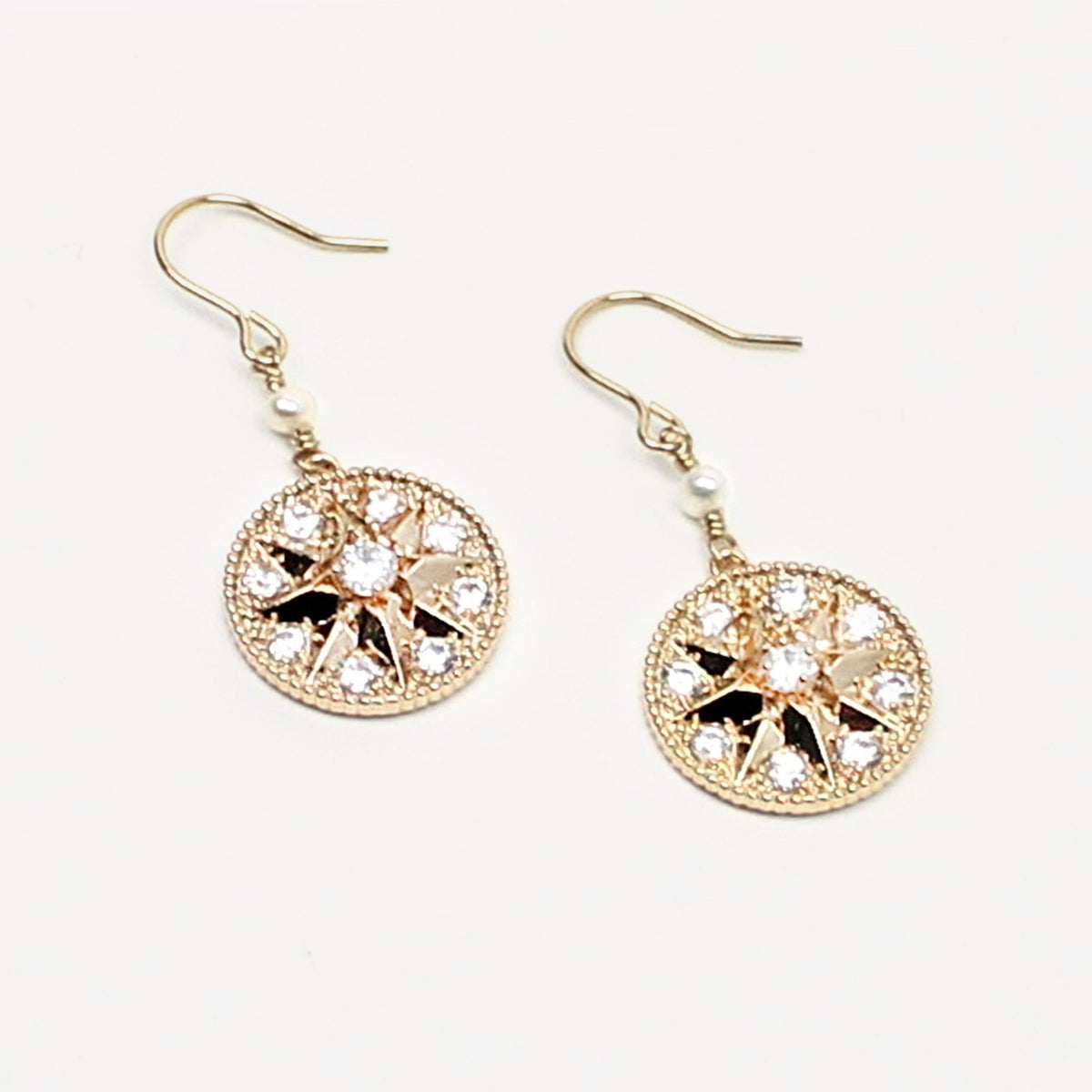 Golden Coin Earring-Adorn Earring-La Meno