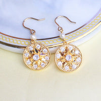 Golden Coin Earring-Adorn Earring-La Meno
