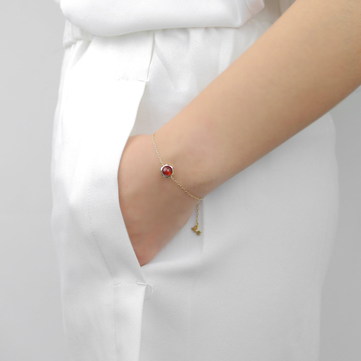 [Hexagon] Carnelian Bracelet-Hexagon Bracelet-La Meno