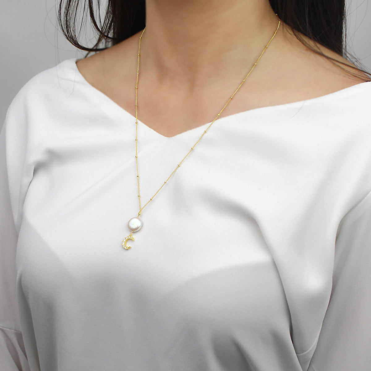 Long Pearl Moon-Adorn Necklace-La Meno