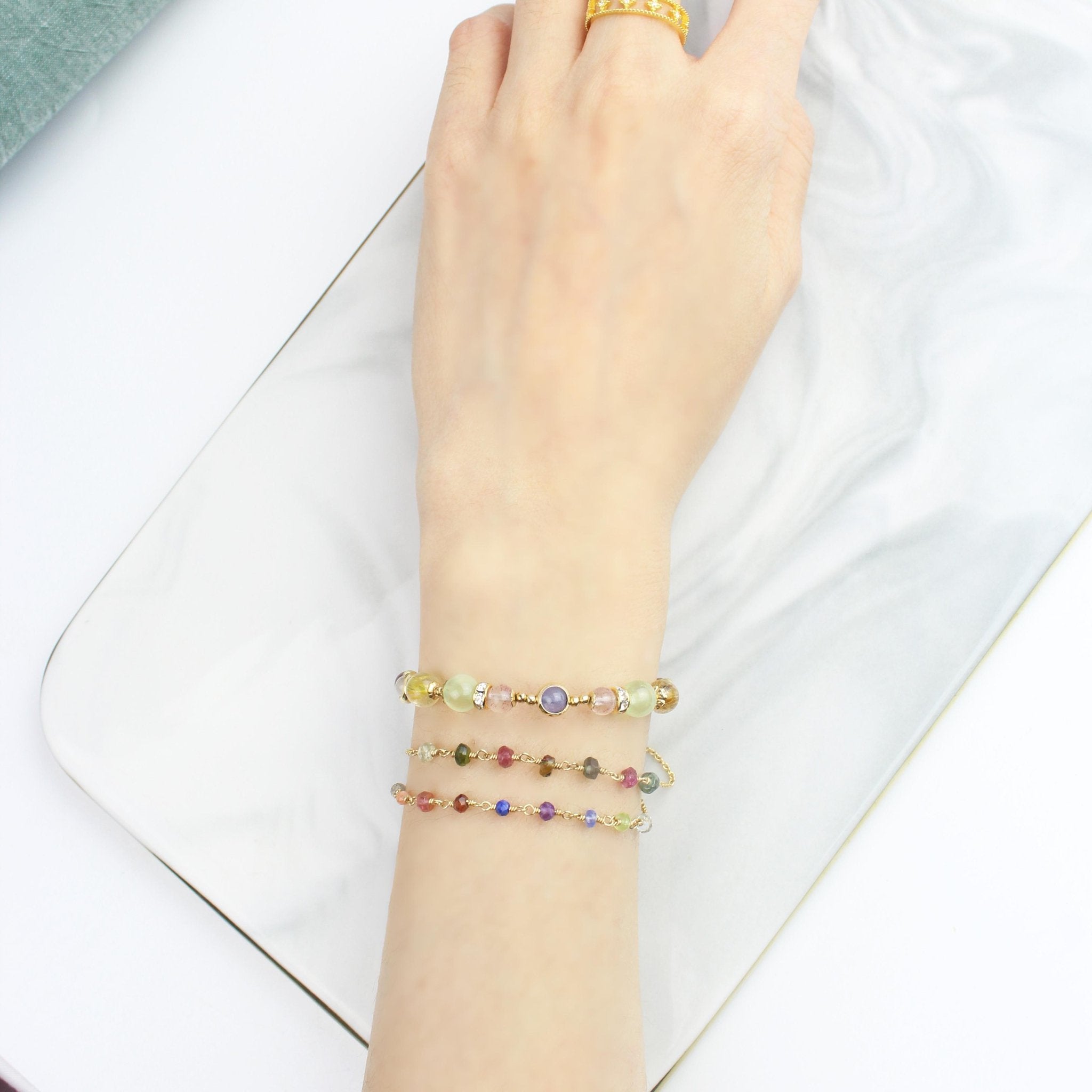 Luna | Energy Stone Bracelet | Strawberry Quartz & Moonstone – La Meno