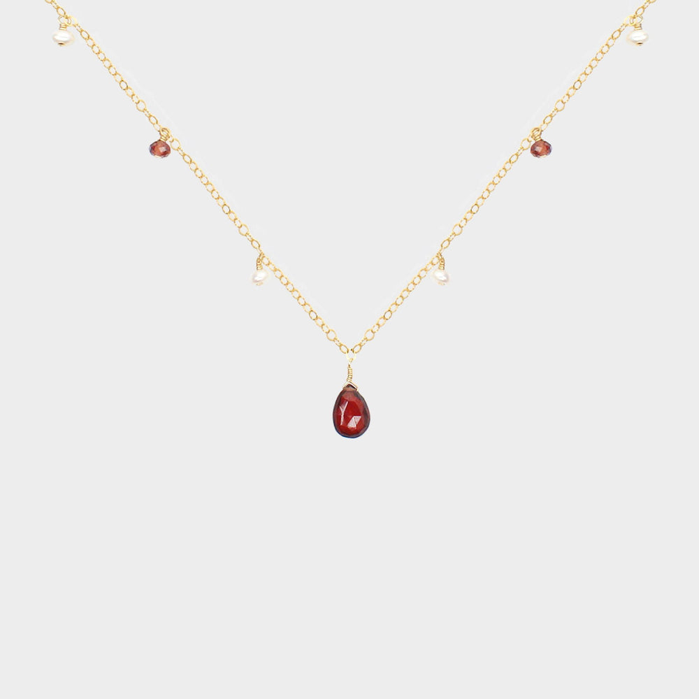 MiniDot Necklace Garnet