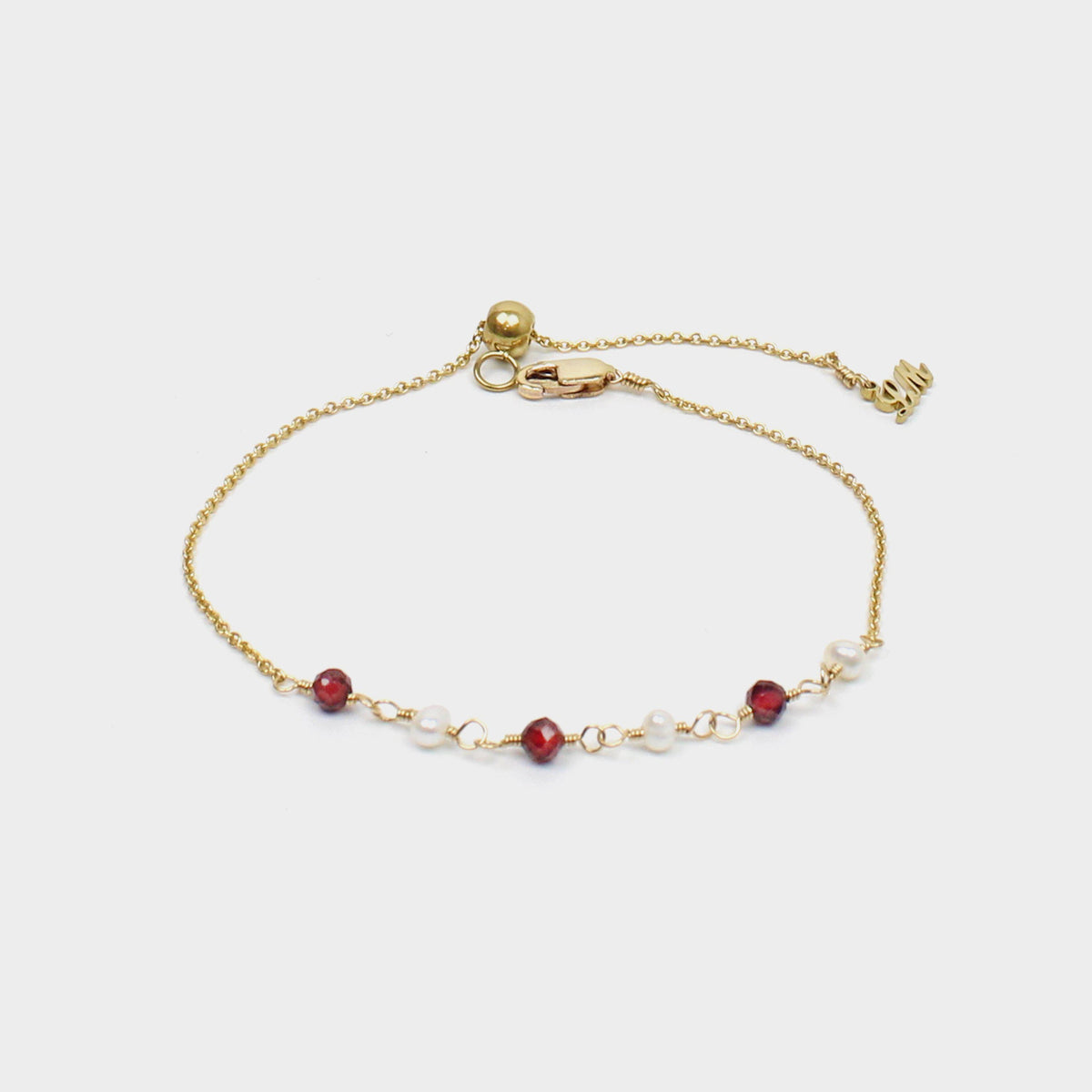 Pearl and Garnet Bracelet-Adorn Bracelet-La Meno