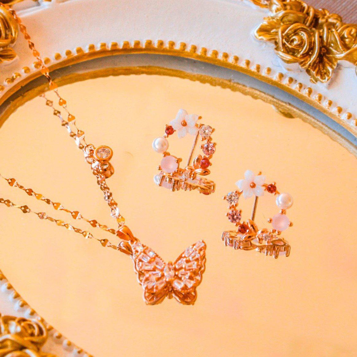 Sparkle Butterfly Necklace-Limited Edition-La Meno