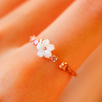 White Flower Ring-Limited Edition-La Meno