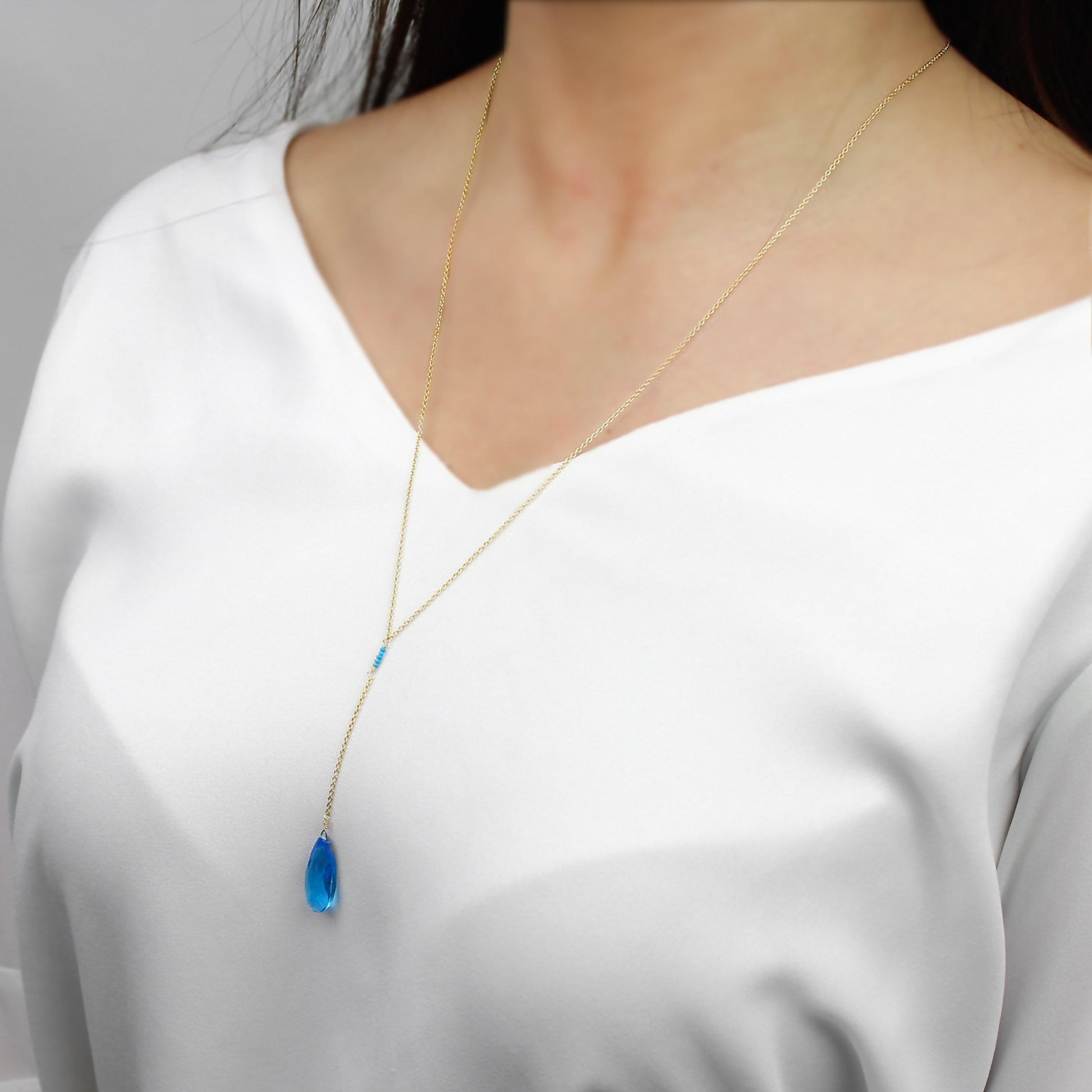Y Shape Necklace: Ocean Blue-Adorn Necklace-La Meno